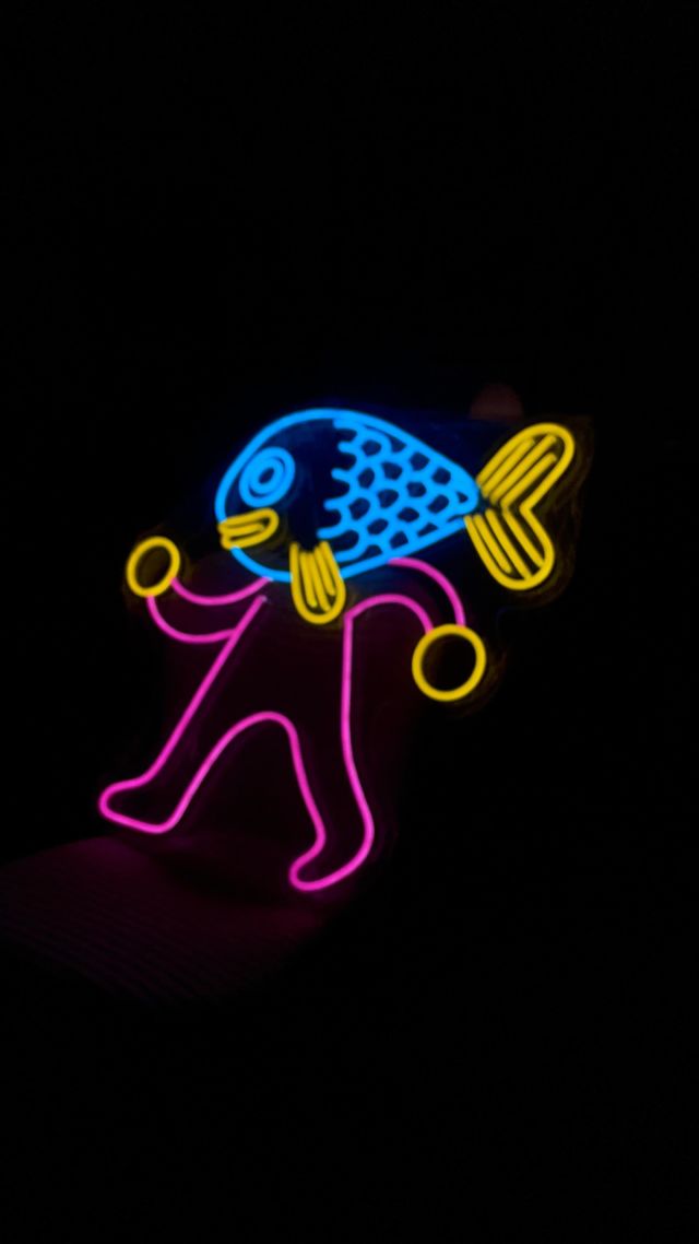 🩵💛🩷
.
.
.
.
#sakana #creativity #creativite #bd #bandedessine #festivalbdfil #fun #neon #light #makeyourown #goodvibes #neonled #swiss #friday #projet #surmesure #geneva #switzerland #suisse #geneve #projetcratif #neonpersonnalisé #pink #blue #yellow #bluelights #rose #smallbusiness #supportsmallbusinesses #supportcreativity